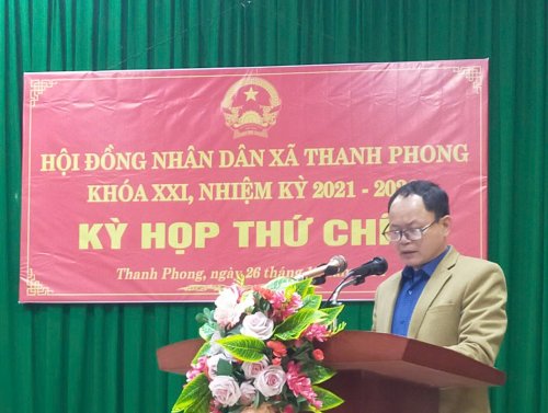 Bí thư Đảng ủy phát biểu tại Kỳ họp.jpg